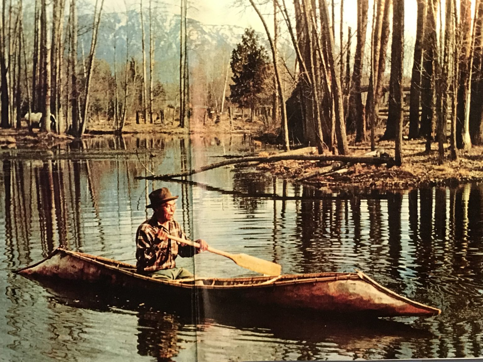 Canoe spirit On the water, Indigenousstyle — a story by Margo Pfeiff